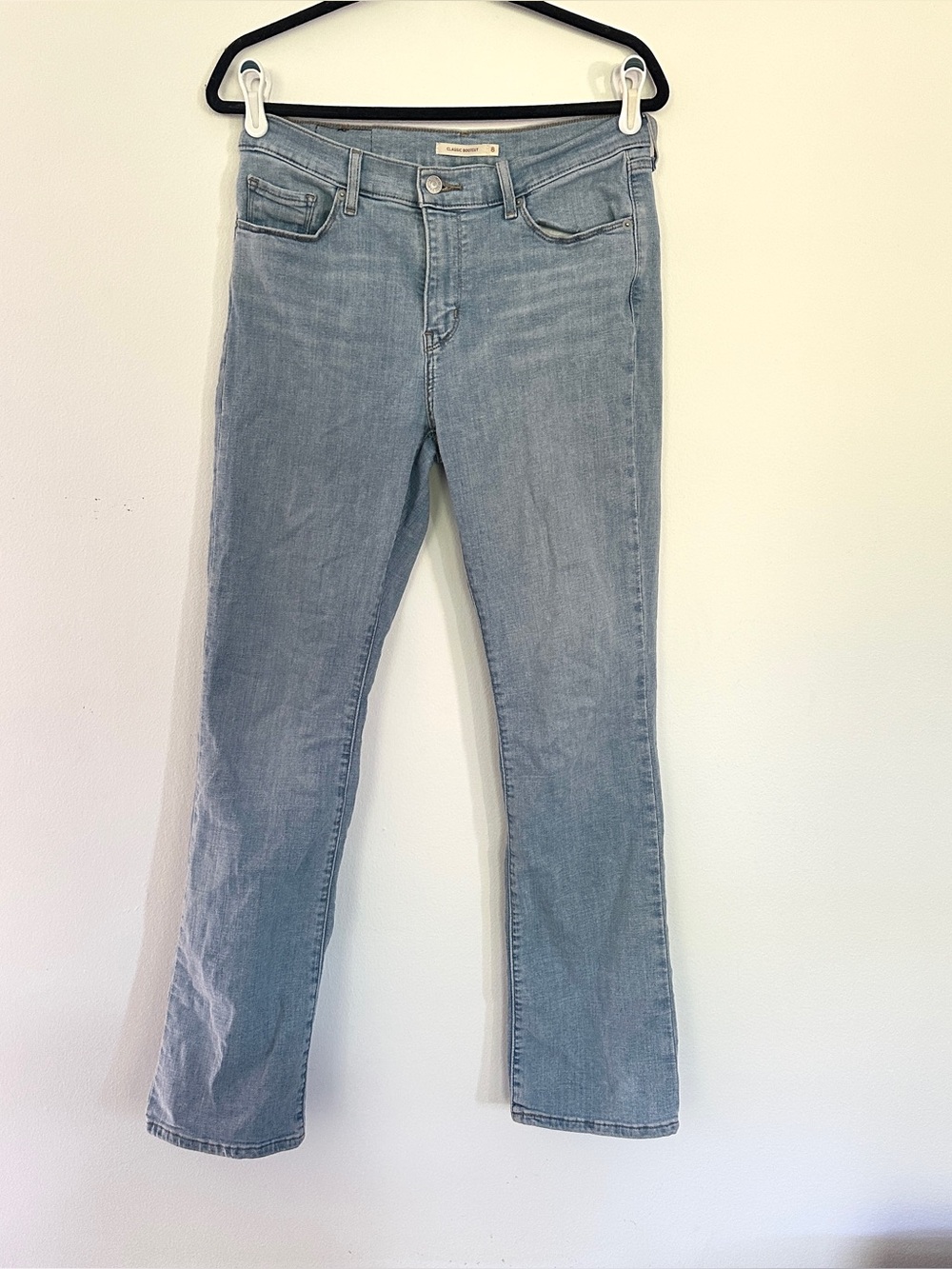 Light Wash Bootcut Levi’s